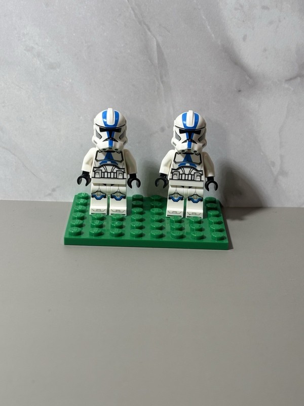 Lego Star Wars 501st Clone Trooper Minifigure X2 SW1337