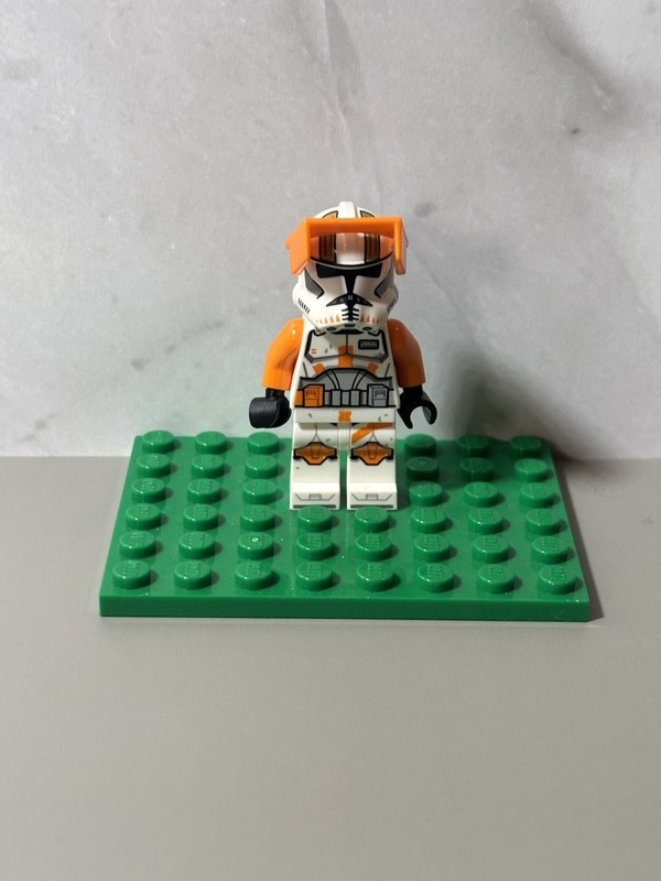 Lego Star Wars Commander Cody Phase 2 Minifigure sw1233