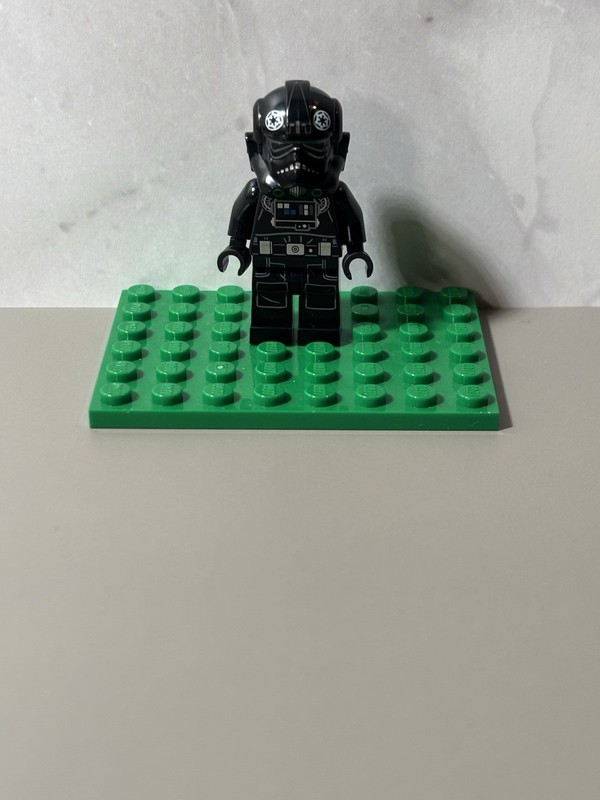 LEGO Star Wars Imperial TIE Fighter Pilot Minifigure SW1260