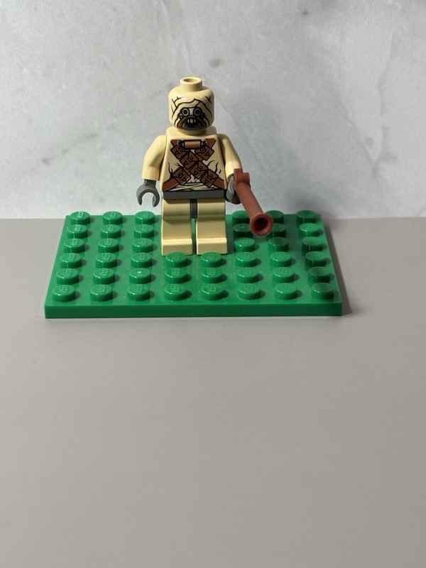 LEGO Star Wars Tusken Raider Minifigure SW0052 7113 4501